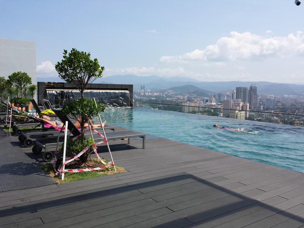 Amazing Klcc View @ Regalia Residence Kuala Lumpur Extérieur photo